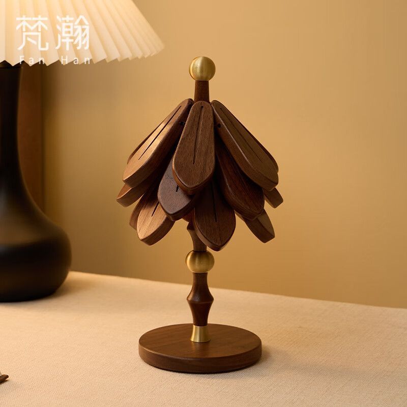 Yichun Suimu Qingshang Trading Co., Ltd. วอลนัทสีดําแผ่นรองจานสร้างสรรค์ร้านอาหารทนอุณหภูมิสูงแสงหรู