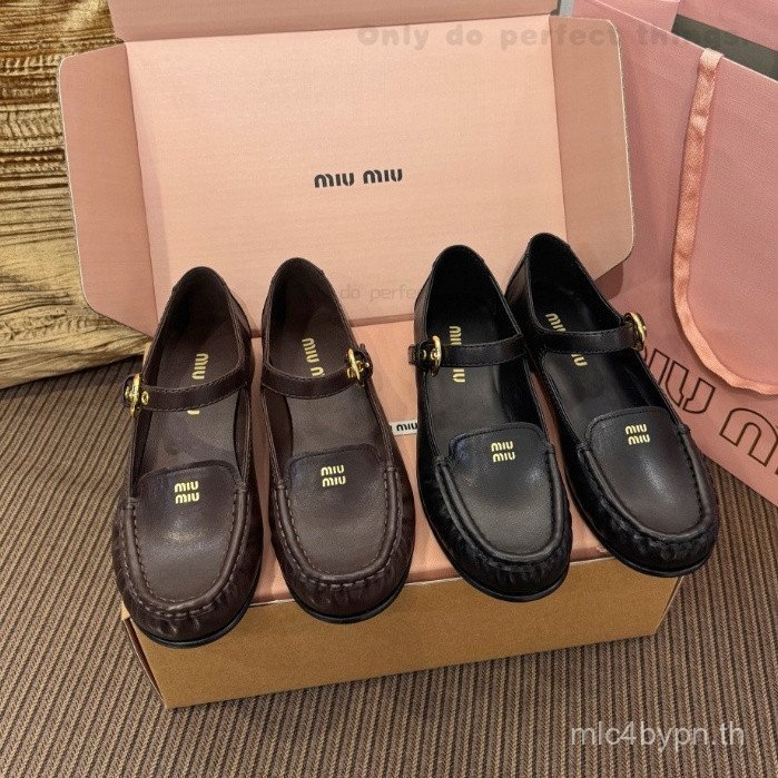คุณภาพเยี่ยมยอด Miumi*u รองเท้าโลฟเฟอร์ Mary Jane พร้อม Pleats 950L