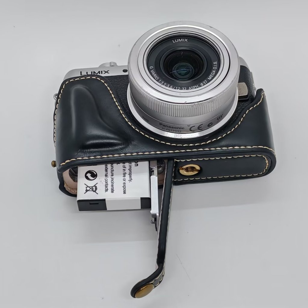 กล้องหนัง PU Half Case Grip สําหรับกล้อง Panasonic Lumix GF10 GF9 GF8 GF7