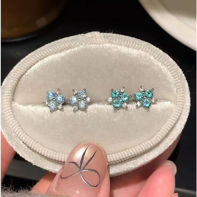 ต่างหูสตั๊ดรูปดอกไม้สามแฉกสีเขียวมิ้นต์ใหม่ล่าสุด - ต่างหูที่มีสไตล์และใช้งานได้หลากหลาย ต่างหูสตั๊ดขนาดเล็กและน่ารัก