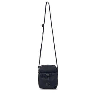 [KARINA's Pick] MLB กระเป๋าสะพายข้าง ยูนิเซ็กส์ Unisex Basic Athleisure Mini Crossbody Bag รุ่น 3ACRA015N 50BKS สีดำ