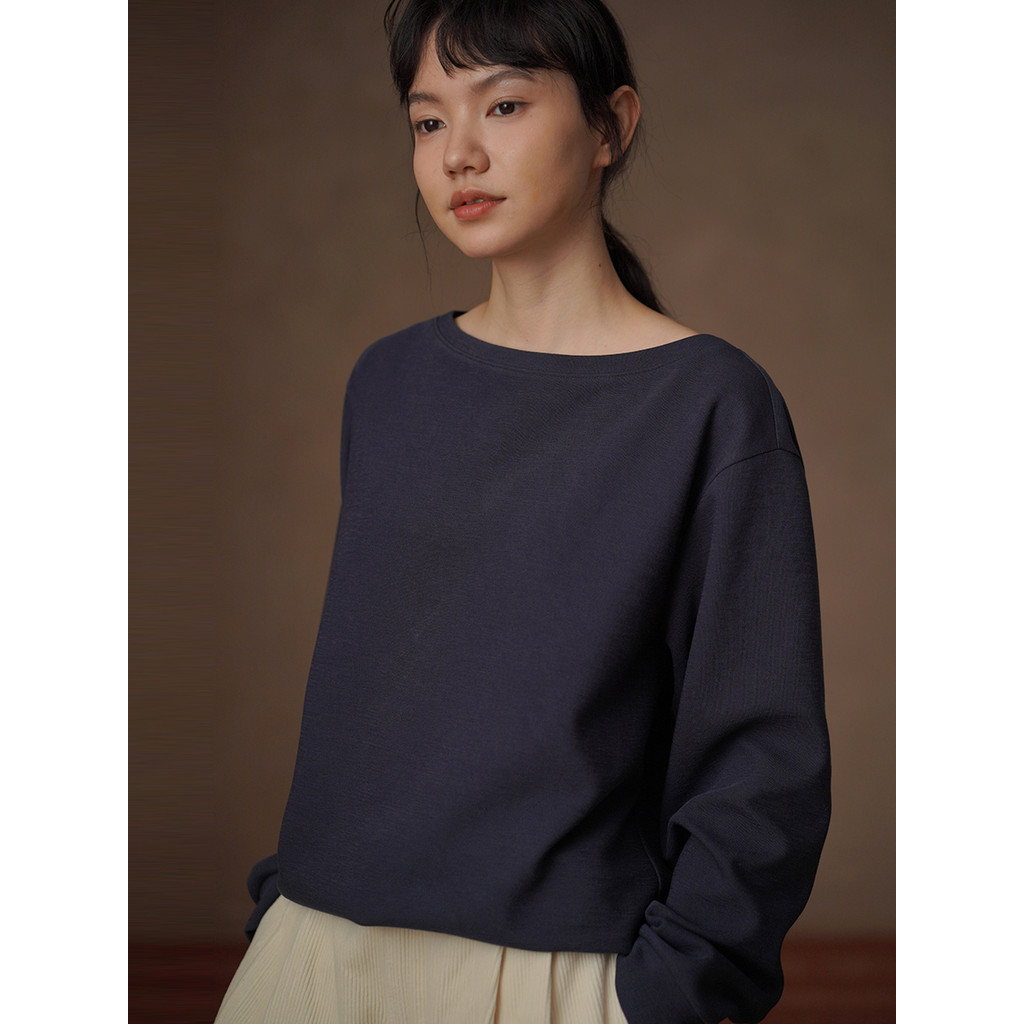 Miss Hay ดูสีขาวไม่มี Miss Navy Blue Sweatshirt Outline หลวม Slimmer ดู One-Line คอแขนยาวลําลอง