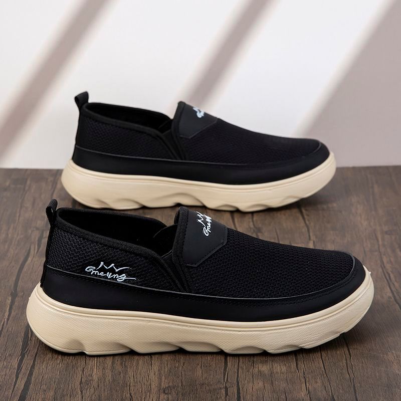 รองเท้าผ้าผู้ชาย Set-On Mens Dad Shoes Slip-On Mesh Shoes Soft-Soled Hole Shoes