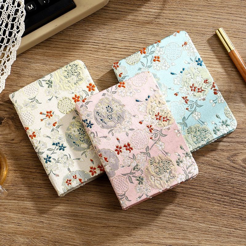 สมุดบันทึก A6 สไตล์โบราณ สมุดบันทึกผ้า สมุดบันทึกเดินทาง แสตมป์สมุดบันทึก สมุดบันทึก A6 แบบพกพา ทนทา