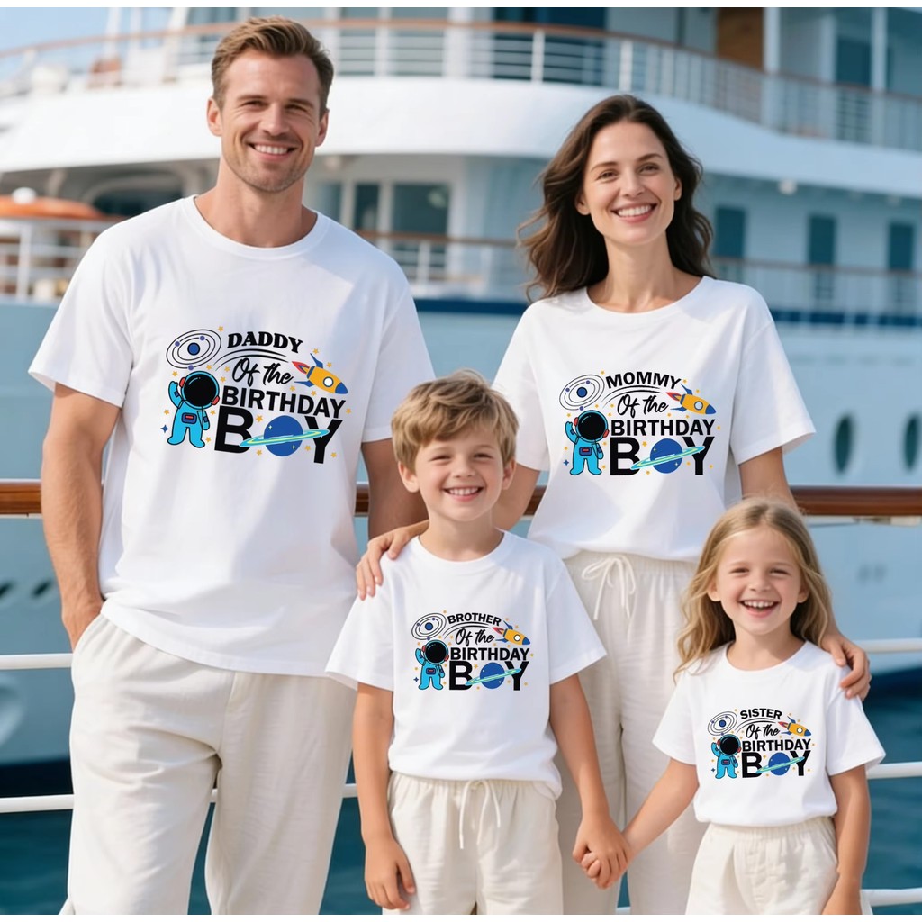Rocket Space Birthday Boy Graphic Printing T-Shirts Family Astronaut Shirts สําหรับผู้ปกครองและเด็กฤ