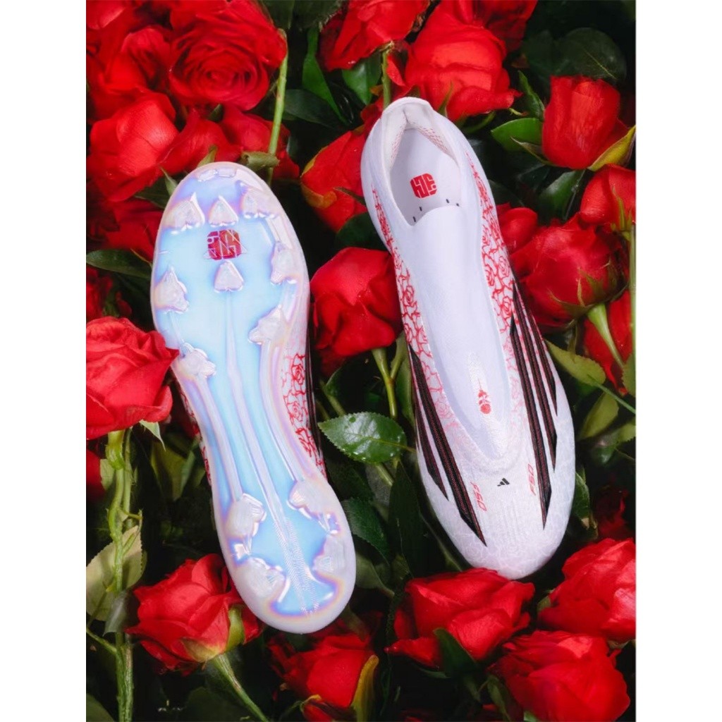 F50 Yamal Heartbreaker รองเท้าฟุตบอลแบบไม่มีเชือกรองเท้าฟุตบอลกันลื่นและทนต่อการสึกหรอ