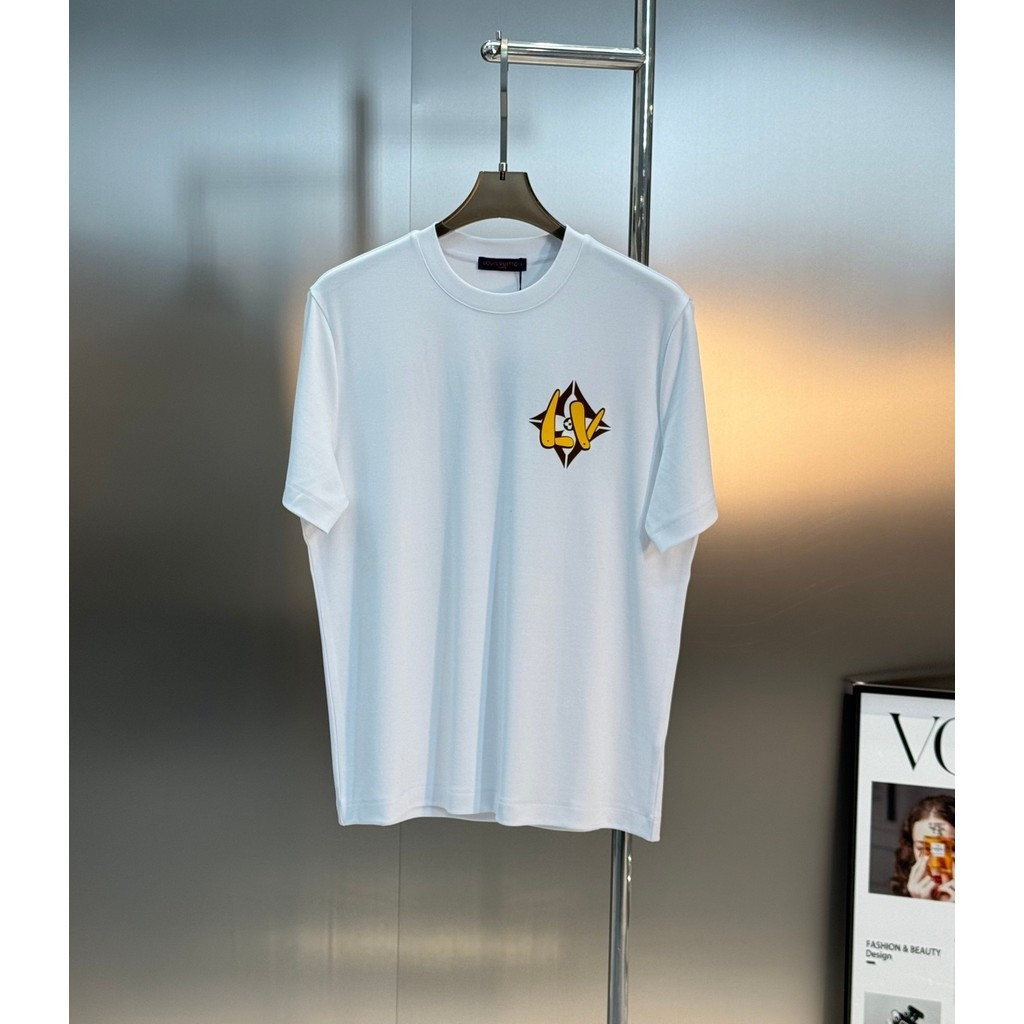 LOUIS VUITTON/LV/2026 คลาสสิกรอบคอแขนสั้นเสื้อยืดผู้ชายผู้หญิงสบายๆขนาดใหญ่กีฬาแขนสั้นอเมริกันอินเทร