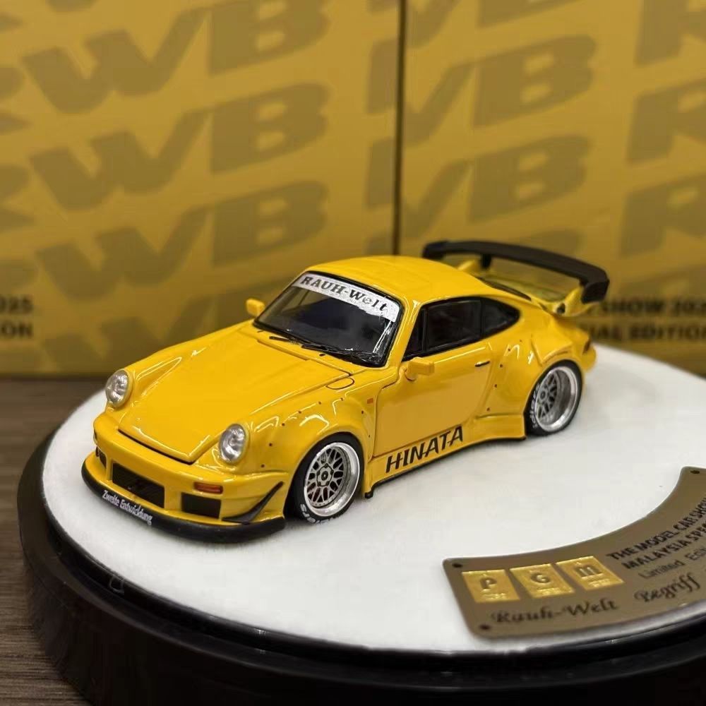 PGM 1: 64 Porsche RWB930 Yellow Malaysia Exhibition Edition โมเดลรถจําลอง----ห้างสรรพสินค้า Yipin Se
