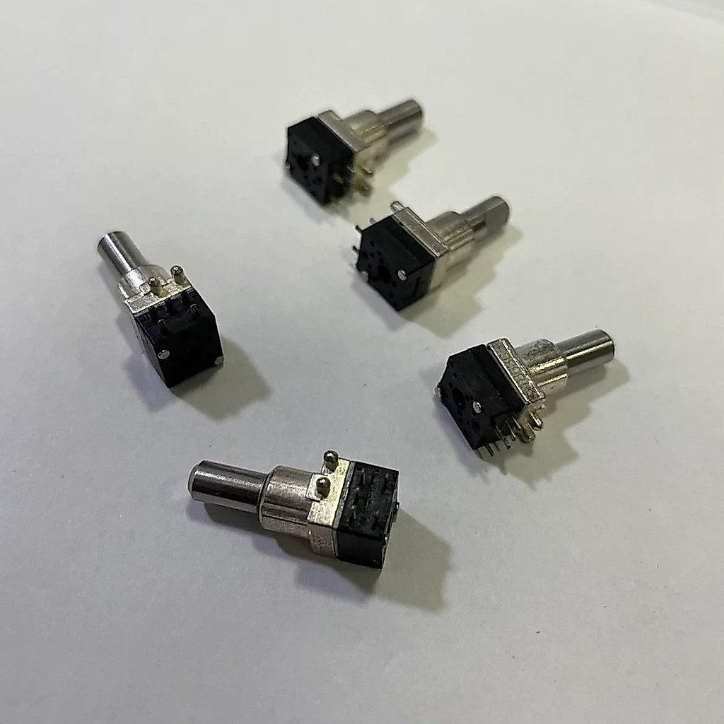 เหมาะสําหรับ Motorola XIR P8200 P8260 P8268 P8800 Walkie-Talkie Volume Switch Potentiometer