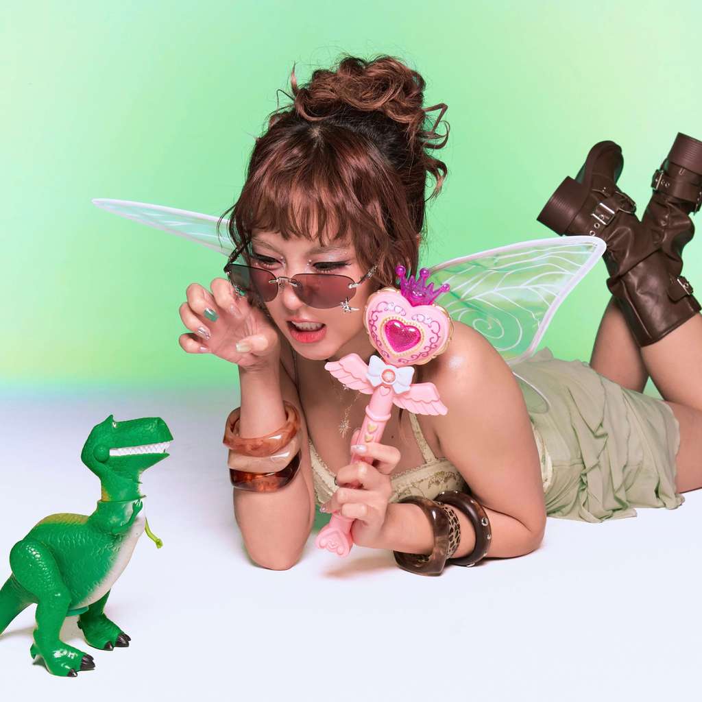Thumbnail 3