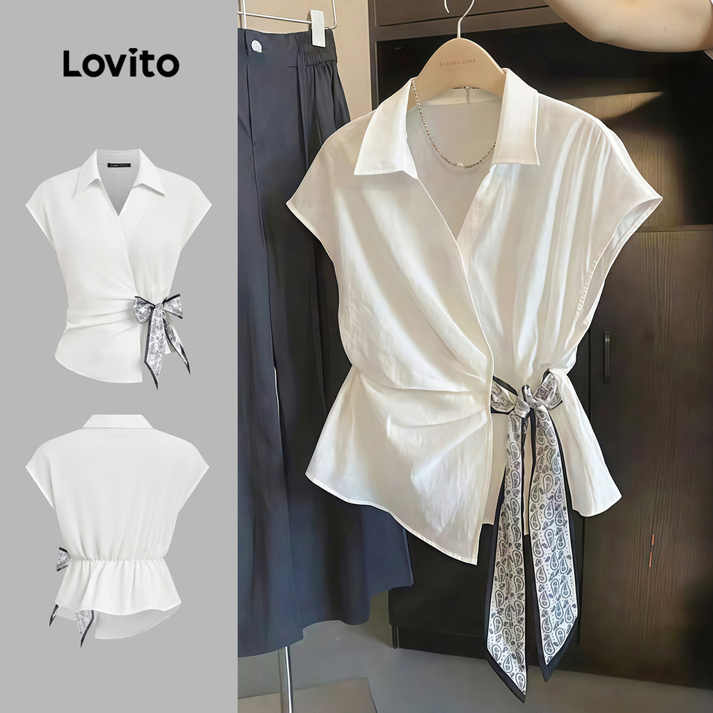 Lovito เสื้อเบลาส์สีขาวแบบลําลอง ไม่สมมาตร มีจีบ สําหรับผู้หญิง เหมาะสําหรับฤดูใบไม้ผลิ/ฤดูร้อน เกาหลี อินเทรนด์ L189AD058