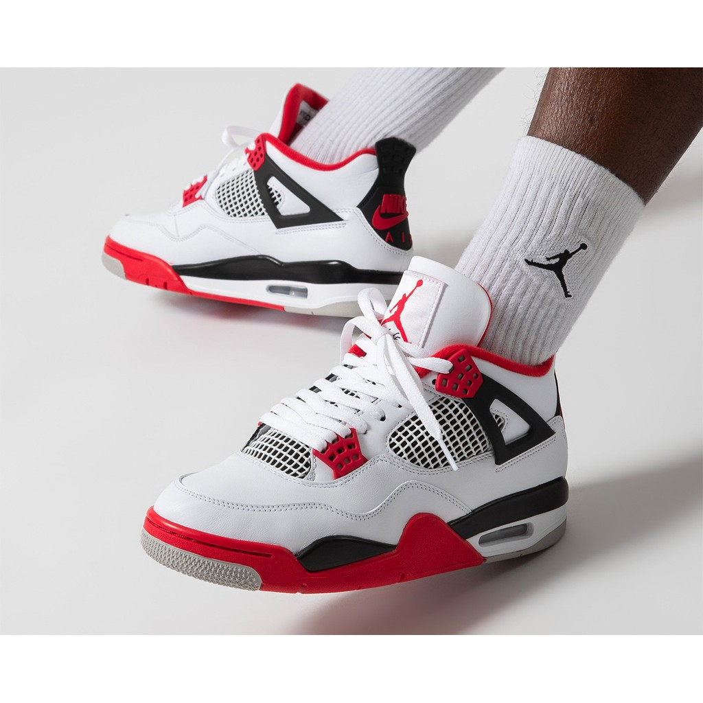 Koba Air 4 Fire Red 7770-160 รองเท้าผู้ชาย Family Portrait AJ4 มีไซส์กลางและขนาดเล็กสําหรับเด็ก L6OQ