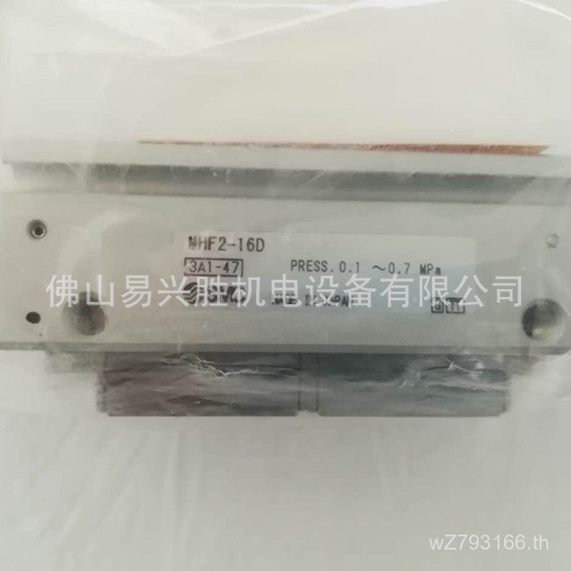 นิ้วกระบอกเปิดปิด MHF2-16D Compact Parallel Air Claw SMC คลังสินค้าพร้อมแพลตฟอร์มเลื่อน BNJA