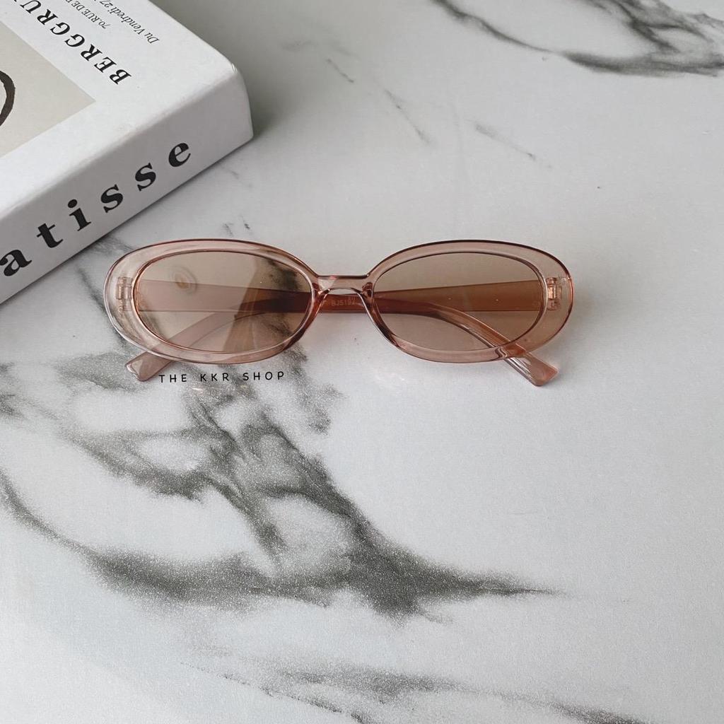 แว่นตากันแดดแฟชั่นรูปวงรีไข่ KD1804 กันแสงแดด ชายหญิงใส่ได้ ถ่ายรูปชิคๆ มีบริการปลายทาง - รูปที่ 2