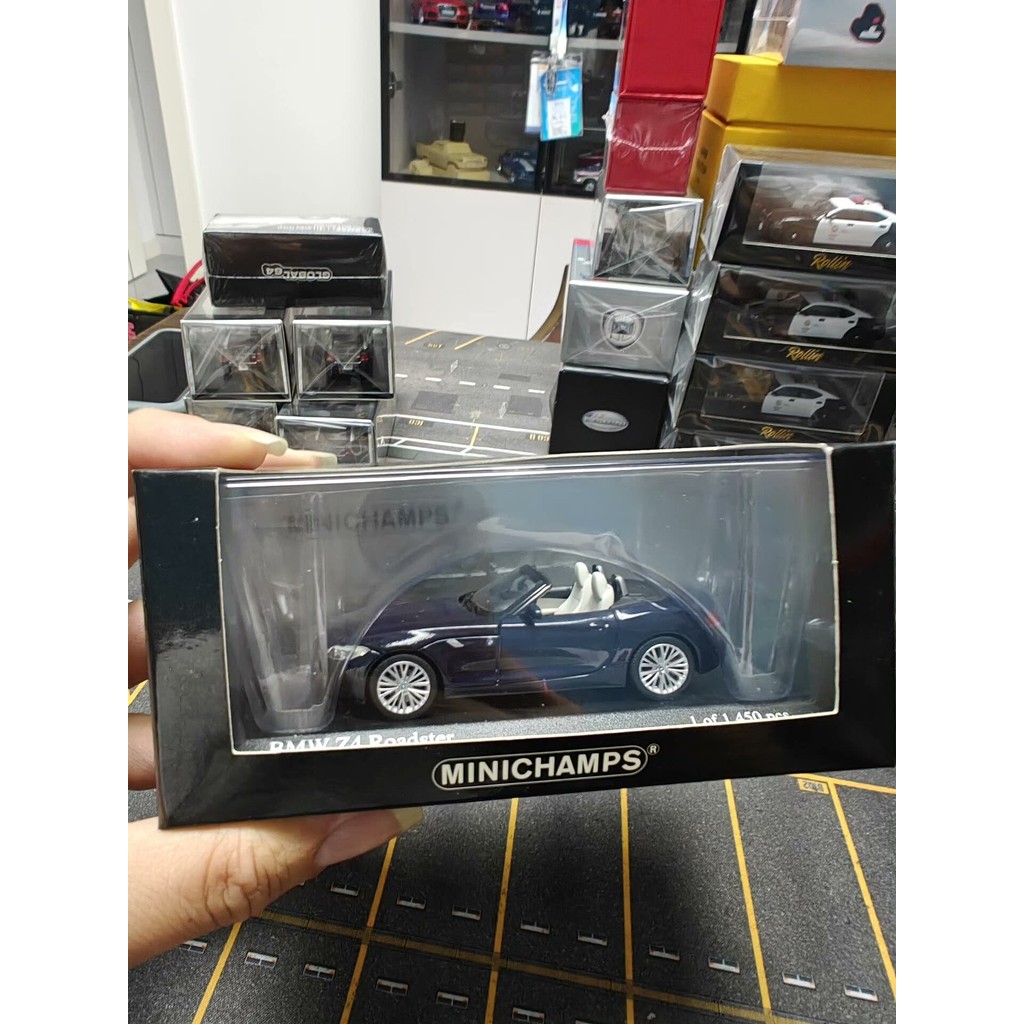 1/43 BMW Z4 E89 PMA Minichamps 1: 43 BMW Z4 2009 1 43 Mini Cut roadster Convertible BMW blue metalli