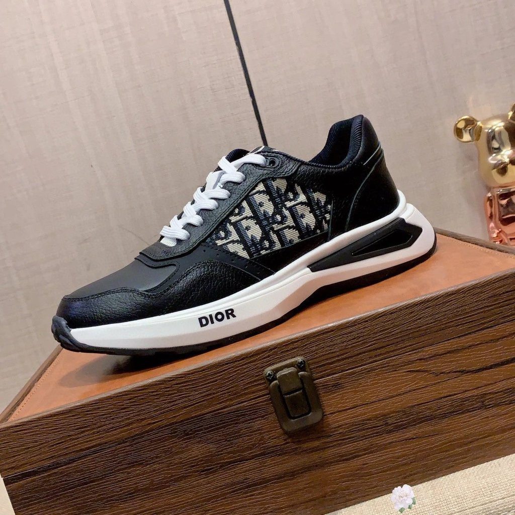 1: 1 มาตรฐานเดิมคุณภาพสูงซีดีผู้ชายกีฬารองเท้าลําลอง2024ฤดูใบไม้ร่วงฤดูหนาวสไตล์ใหม่ หนังวัว เย็บผ้าตาข่ายรองเท้าหนังด้านในขนาด - รูปที่ 4