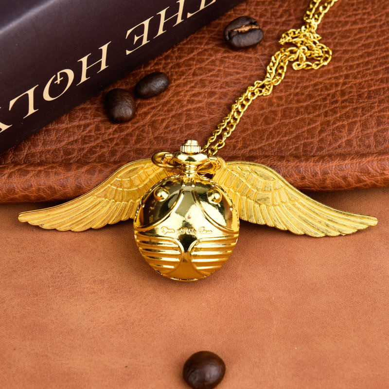 Harry Potter Merchanded นาฬิกาพก Golden Flying Thief Ball Retro สร้อยคอนาฬิกา Flip Big Wings จี้ที่ร