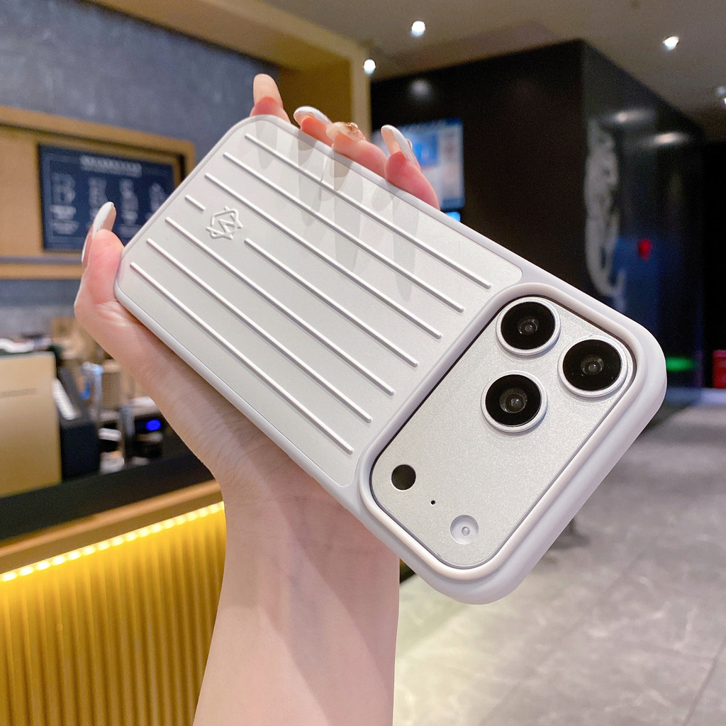 อลูมิเนียมแมกนีเซียมเหมาะสําหรับ Apple 17proMAX Simple 17pro Influencer ขายร้อน 17 โลหะ Rimowa เคสโท