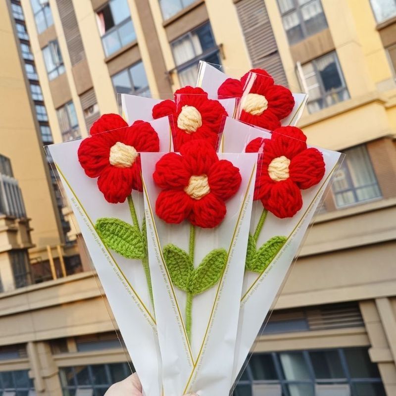 送你一朵小红花毛线手工编织单支花束中* 考教师节毕业创意礼品成品Creative Weaving Handmade Knitted Yarn Bouquet Simulation Flower Tea