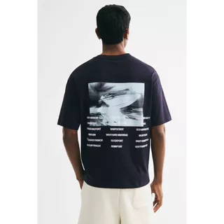 H&M(เอชแอนด์เอ็ม) เสื้อยืดพิมพ์ลายทรงสบาย ผู้ชาย 1344928_3