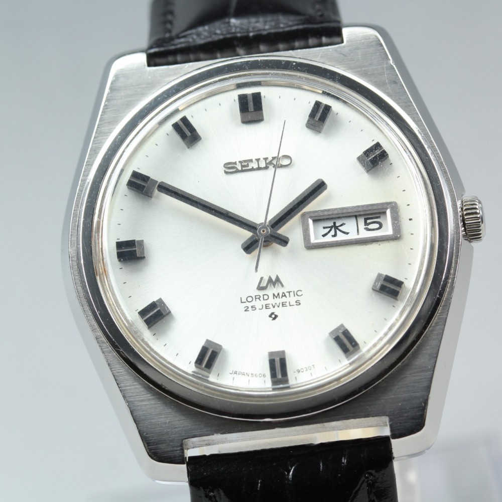 Near MINT SEIKO Lord Matic 5606-9020 Silver Auto 39 mm Men's Watch 1969