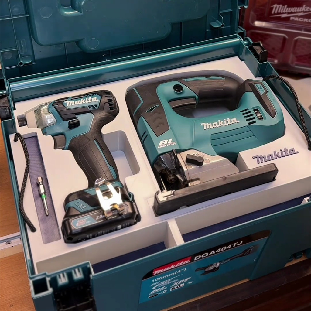 【กล่องซับในสองชั้นพิมพ์ 3D】เข้ากันได้กับกล่องเครื่องมือ Makita MAKPAC Type 3 จัดเก็บที่ชาร์จคู่ + แบ