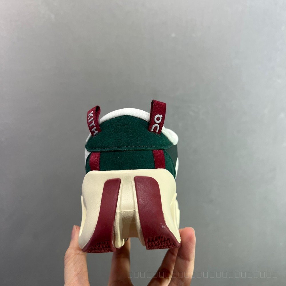 On Running x Kith K-Tech 2 รองเท้าวิ่งสําหรับผู้ชายและผู้หญิงรองเท้าผ้าใบ Unisex Couple Life รองเท้า