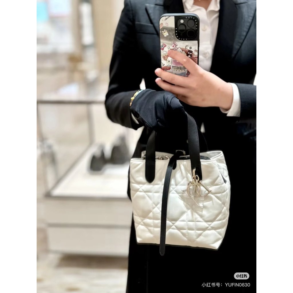 Tors Color Matching Diamond Check Calfskin Bucket Bag Small Bucket Bag