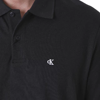 CALVIN KLEIN เสื้อโปโลแขนสั้นผู้ชาย Cotton Pique ทรง Regular รุ่น 4RB012G UB1 - สีดำ