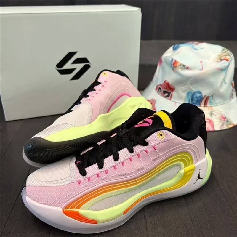LUKA 4 Luca Dongqiqi 4th Generation รองเท้าบาสเก็ตบอล Air Cushion Shock Absorption Real Combat Breat