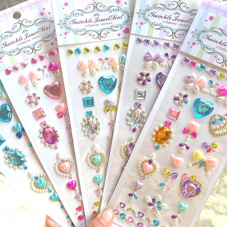 สติกเกอร์คริสตัลสีสันสดใสหัวใจอัญมณี พลอยเทียม สติกเกอร์สําหรับเด็กแต่งหน้าเคสโทรศัพท์ ทําเอง บรรจุภัณฑ์ของขวัญตกแต่ง รูปที่ 4