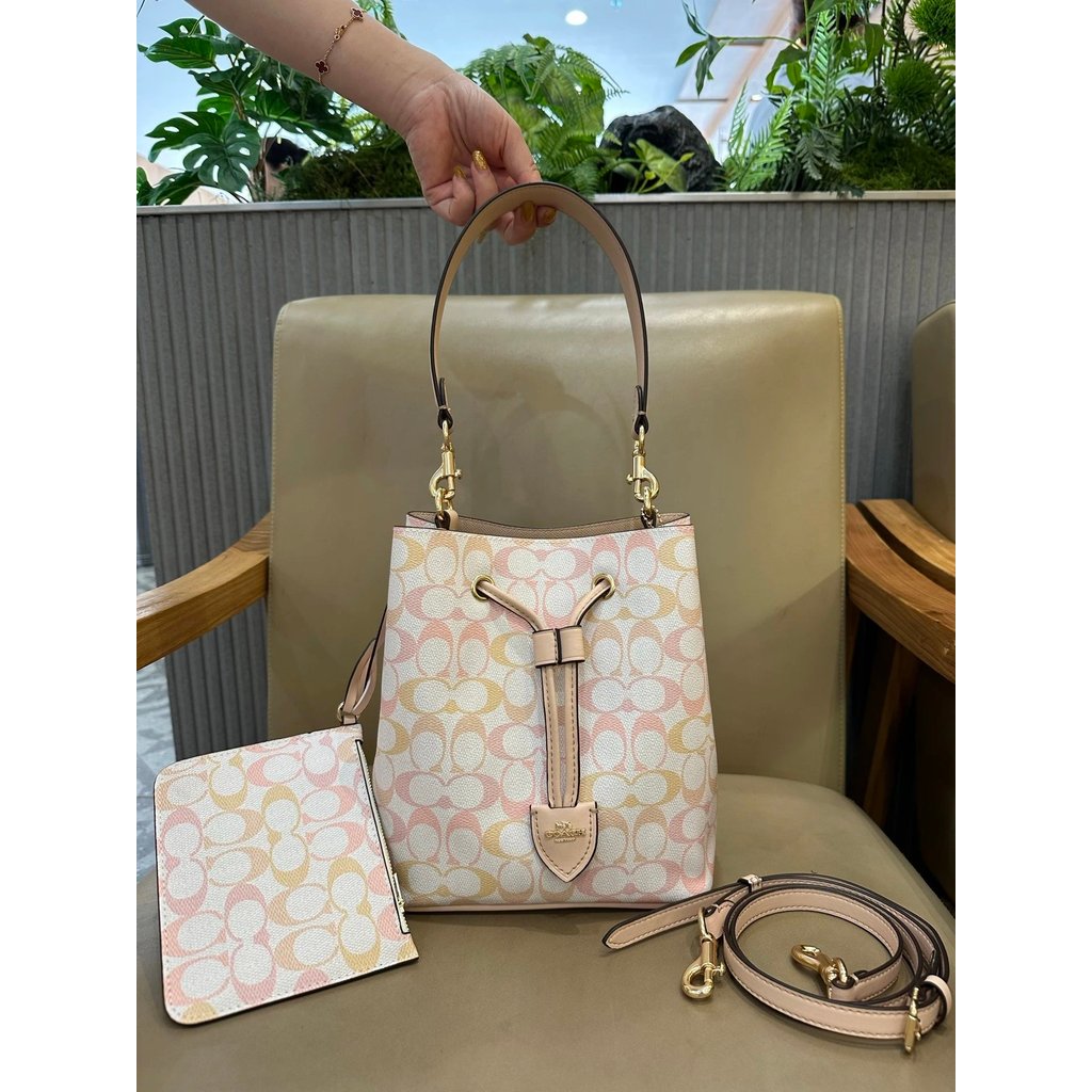 สินค้าใหม่ COACH/CEL14 CDY21 CBH07 CDA92 CEA23 Classic Presbyopic Rowan Drawstring Fortune Bucket Ba