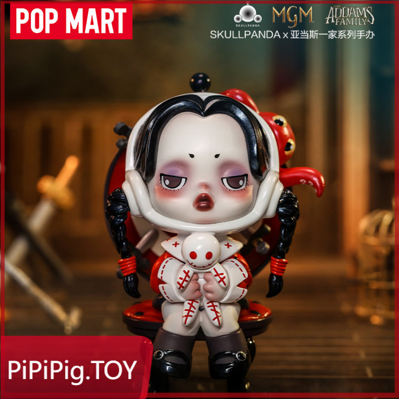 [secret] POPMART SKULLPANDA Adams Family Series Mystery Box ของแท้ 100%