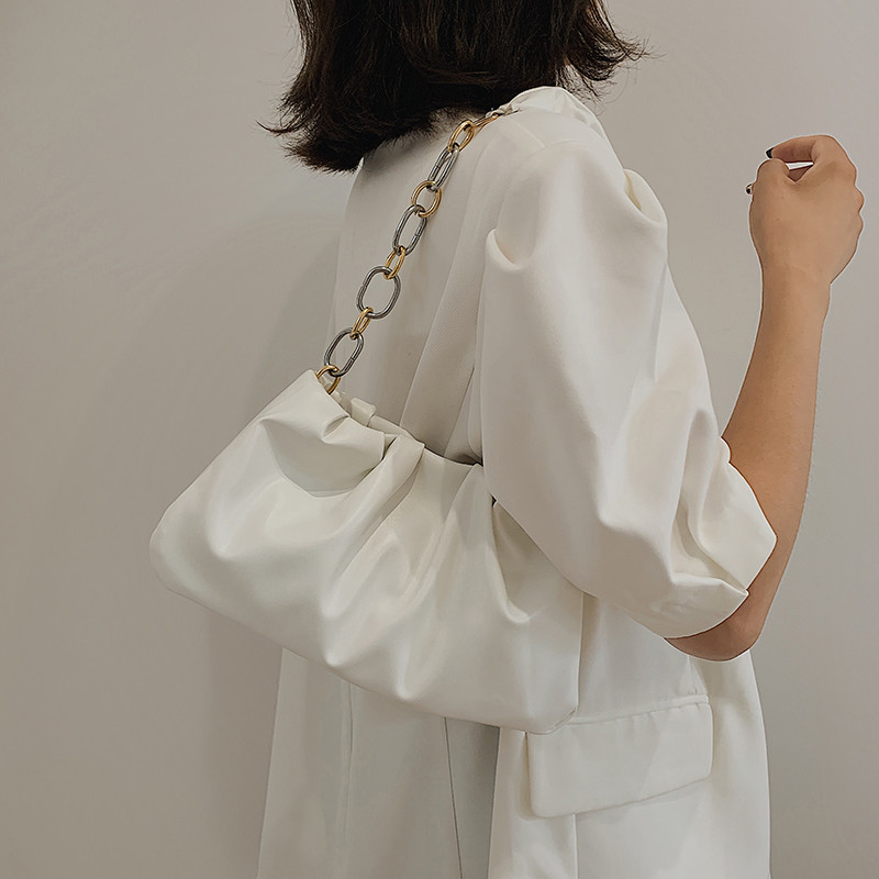 กระเป๋า ZARA แท้ แบบสะพายข้าง trend สำหรับผู้หญิง ออกแบบมาให้เข้าได้กับทุกลุค