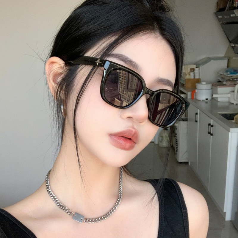 Square Star Cat Eye แว่นตากันแดดสไตล์เกาหลีอินเทรนด์ High-end Instagram Anti UV Retro แว่นตากันแดดผู