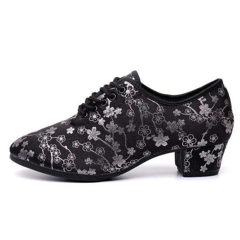 รองเท้าเต้นรำพื้นนุ่มสำหรับผู้ใหญ่ Git Bacha