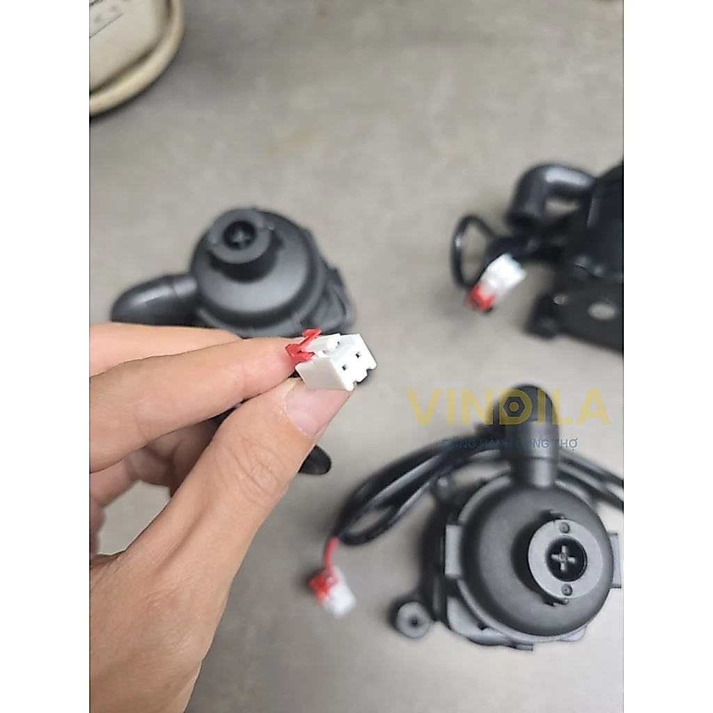 ปั๊มจิ๋ว 12 V – ~400 ml/min – 5 W (สําหรับเครื่องทําความเย็น-ติดเพดาน) - อุปกรณ์ Vindila