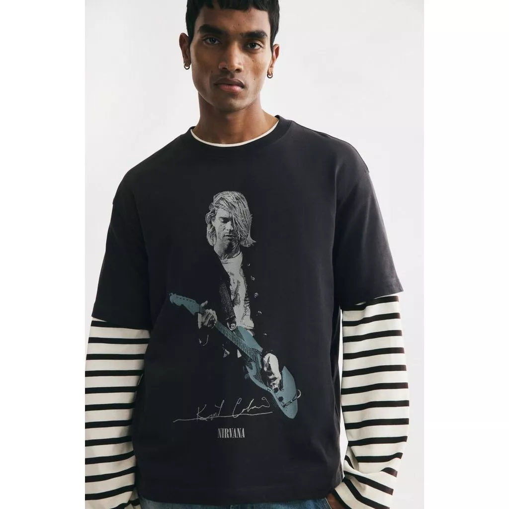 H&M(เอชแอนด์เอ็ม) เสื้อยืดทรงหลวม (Loose Fit T-shirt) ผู้ชาย 0972640_27
