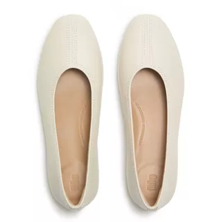 FITFLOP DELICATO HIGH-CUT BALLET FLATS รองเท้าทรงบัลเล่ต์ผู้หญิง รุ่น A0P-A99 สี BEIGE