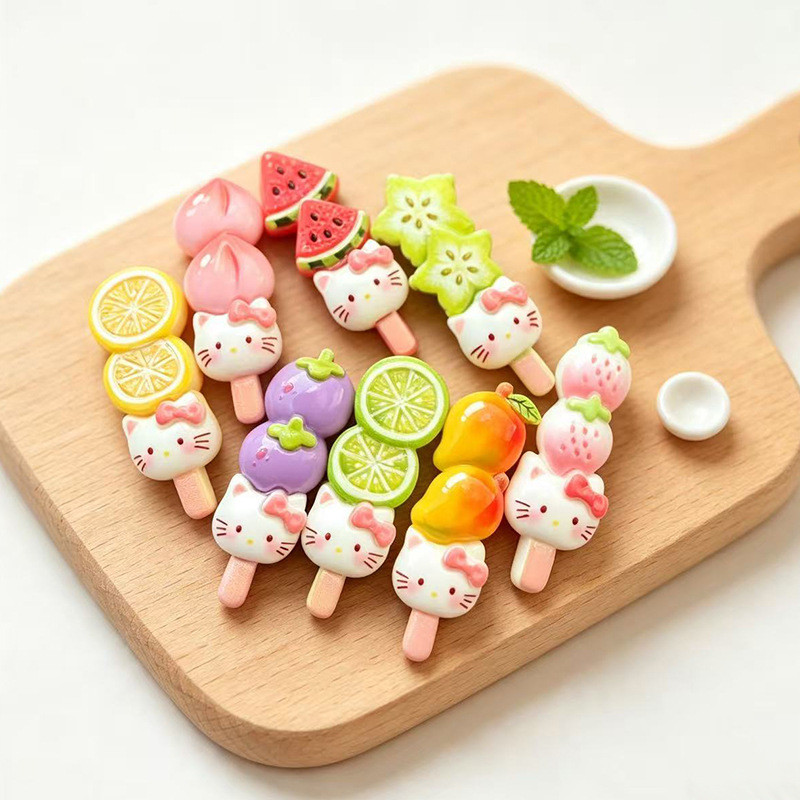 20 ชิ้นแมวผลไม้ลายอมยิ้มเรซิ่น Charms สําหรับ DIY(12-489)