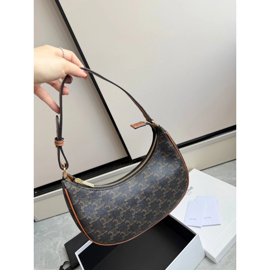 Celine Celine Celine Celine Celine Half Moon HOBO Celine Female Celine