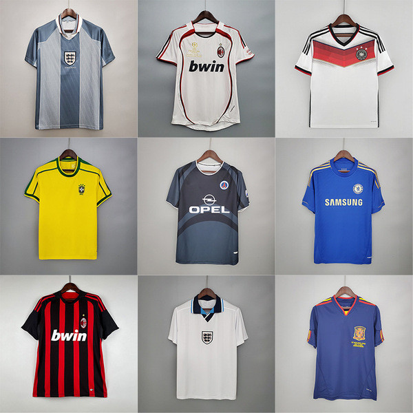 เสื้อบอลแมนยู เสื้อบอลย้อนยุค เสื้อย้อนยุคของสโมสรฟุตบอล AC Germany, Santos, Arsenal, และมากกว่านี้