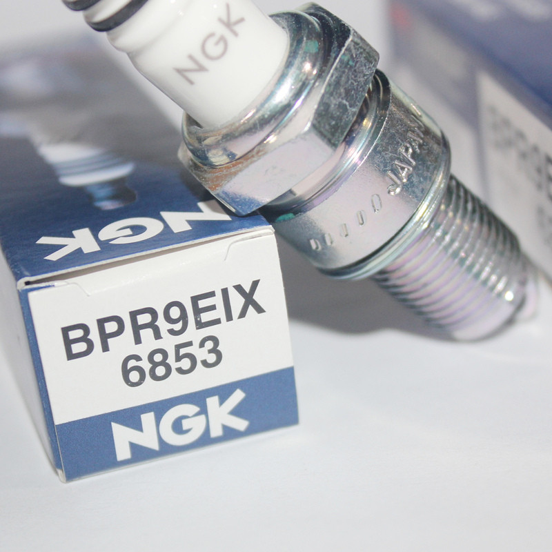 หัวเทียน NGK Iridium BPR9EIX เหมาะสําหรับสองจังหวะ NSR250 NSR125 TZR250 RGV250