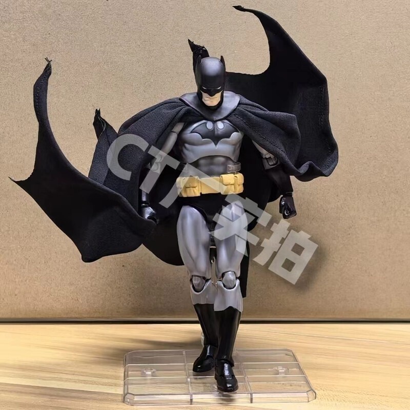 2025 New CT Toys Batman Mafex 126 Batman Action Figure Justice League Hush Figure Dark Knight Series