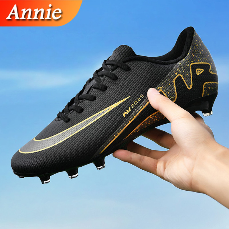 2025 ใหม่ฟุตบอลโลก Soccer Boots รองเท้าฟุตบอลเดียวกันผู้ใหญ่เด็กสตั๊ดรองเท้ากีฬาการฝึกอบรมกลางแจ้งขนาด 32-46