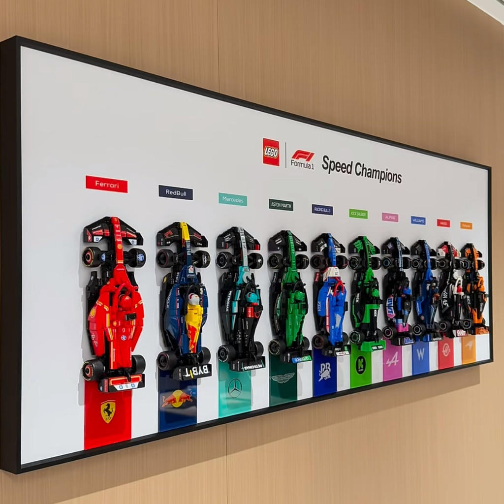 เลโก้ชุดรถแข่งเฟอร์รารี 77242 กับกรอบรูปแม่เหล็ก สำหรับตกแต่งบ้าน