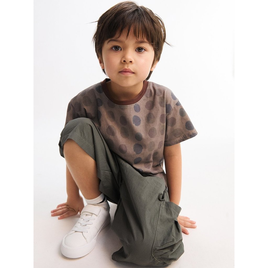 [Pomelo] เสื้อยืดคอกลมลายจุด / Polka Dot Tee