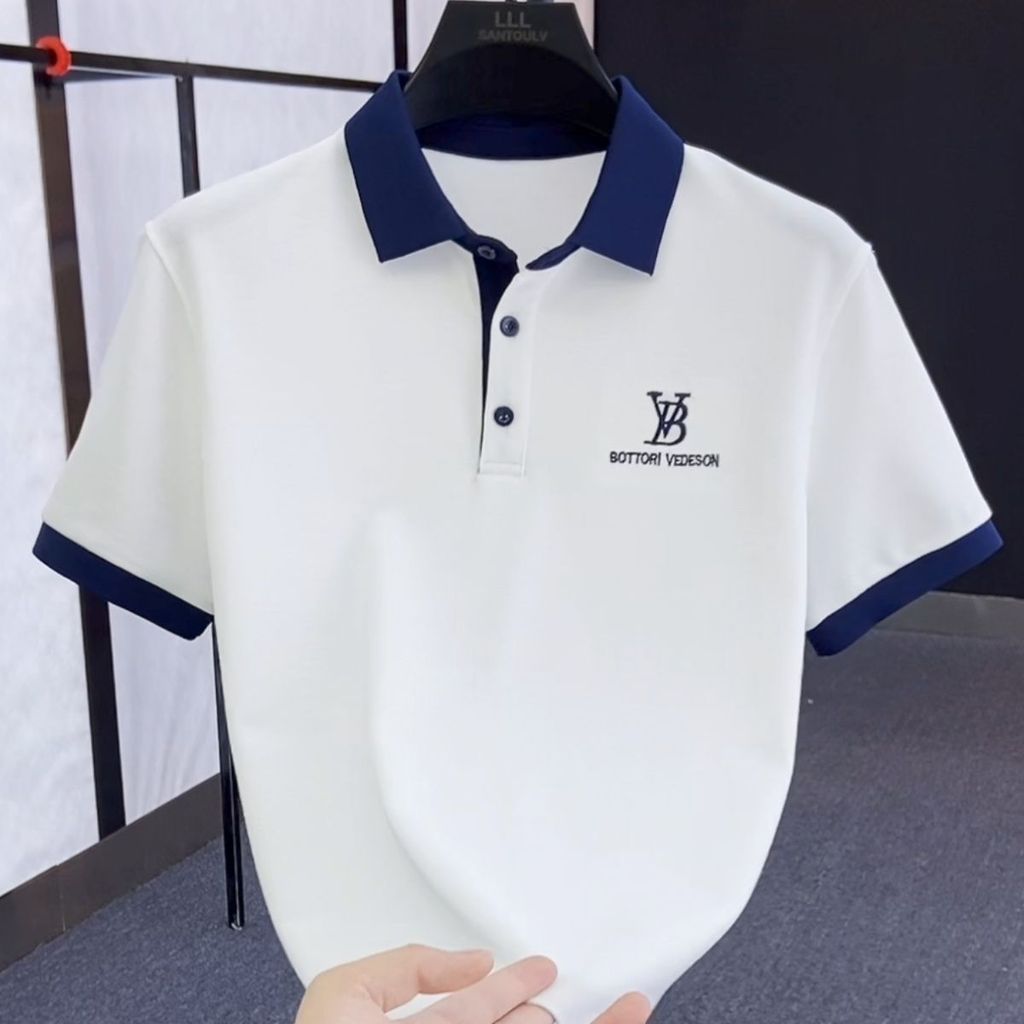 ฤดูร้อนสไตล์ใหม่เย็บปะติดปะต่อกันสีเสื้อโปโลผู้ชายลําลองปกแขนสั้นด้านบน