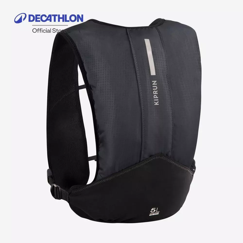 Decathlon Running Trail Run Bag 5L Essential Cn เป้น้ำวิ่งเทรลขนาด 5 ลิตร - Black
