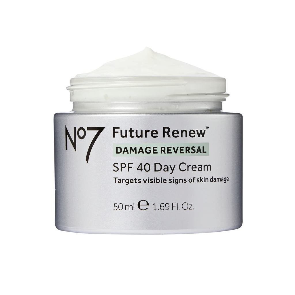 No7 Future Renew Damage Reversal Day Cream SPF40 50ml S2N7 FC3Y